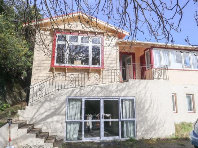 House for rent in Otakou