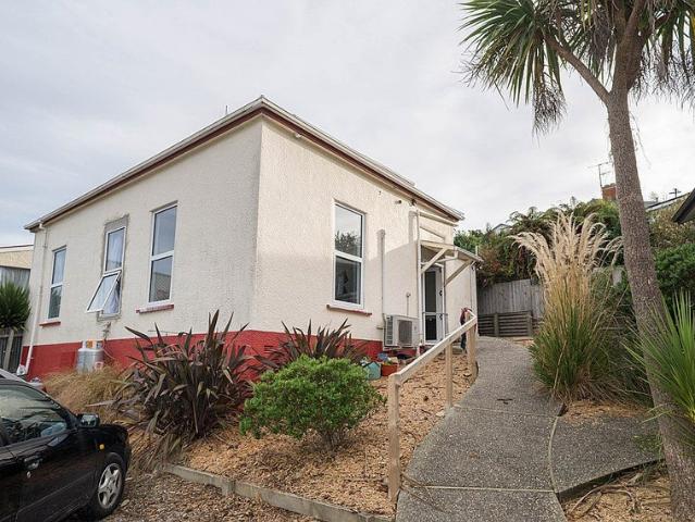 House for rent in Otakou