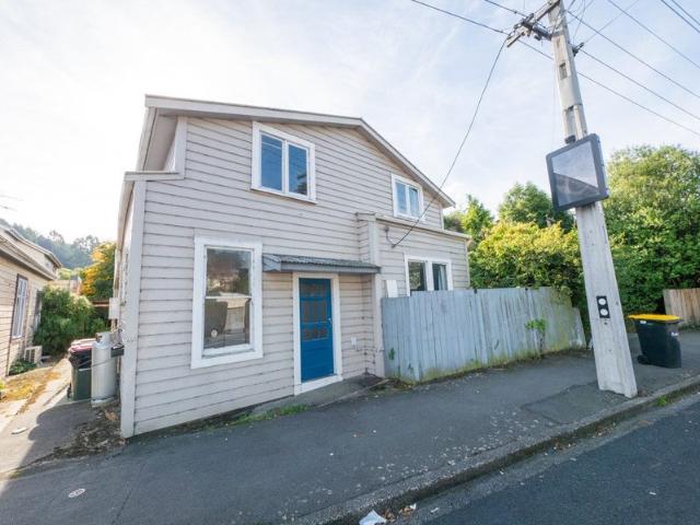 House for rent in Otakou