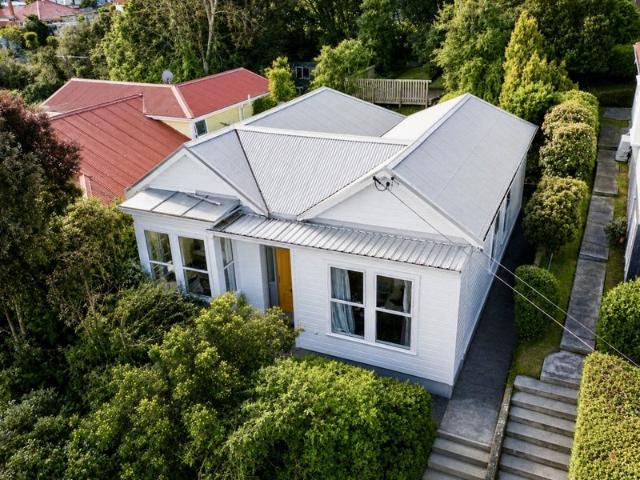 House for rent in Otakou