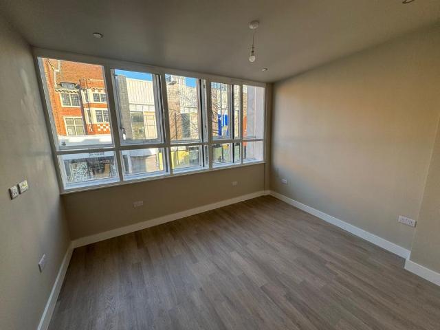 Apartment for rent in London Borough of Croydon, Greater London