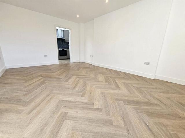 Studio for rent in London Borough of Croydon, Greater London