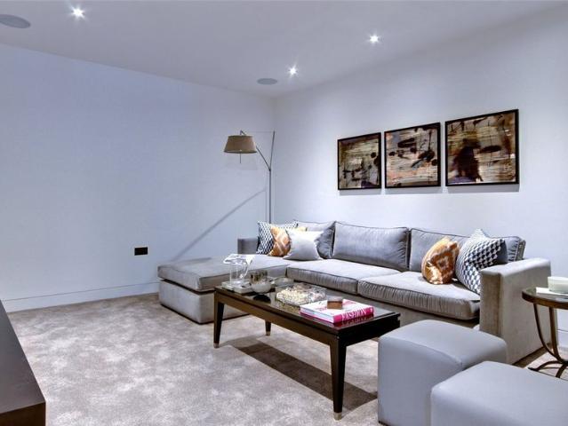 Apartment for rent in North End, Greater London