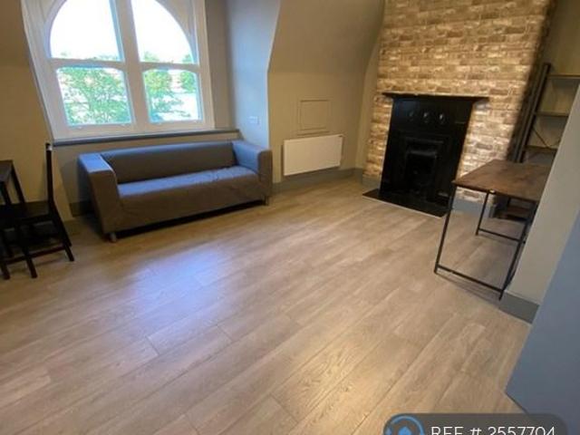Apartment for rent in Golders Green, Greater London