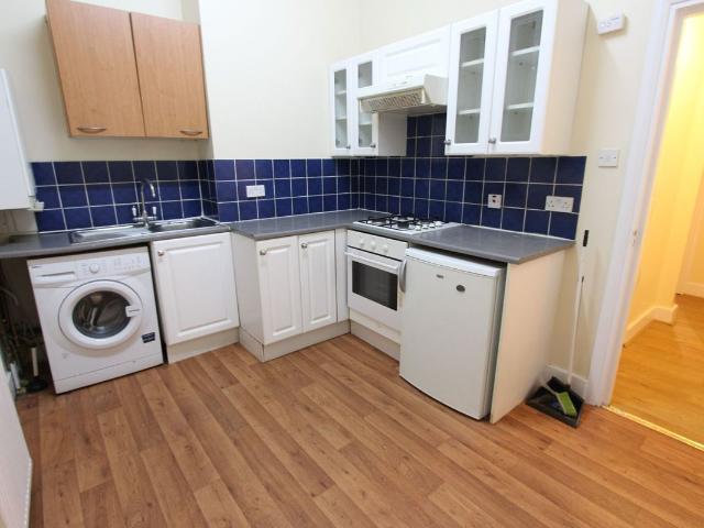 Apartment for rent in West Kensington, Greater London