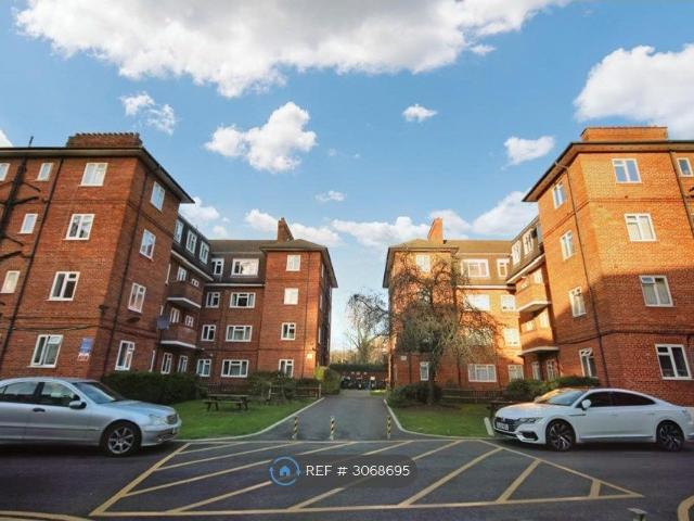 Apartment for rent in Wembley Stadium Industrial Estate, Greater London