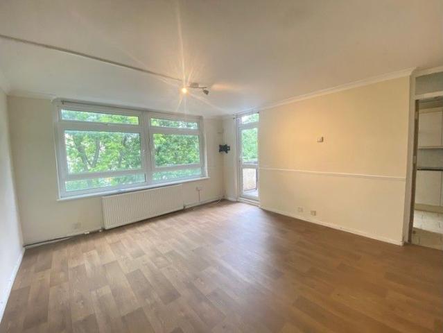 House for rent in West Kensington, Greater London