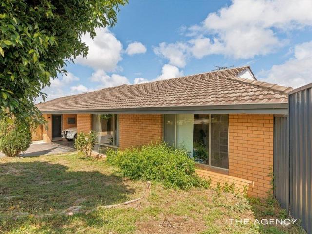 Duplex for sale in Spearwood, City of Cockburn