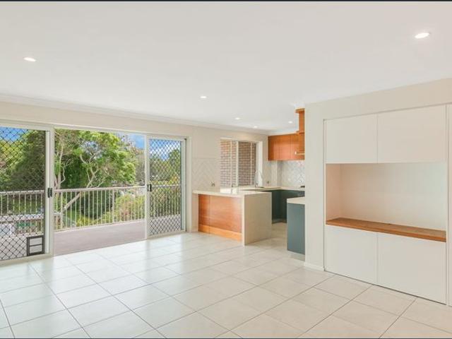 Apartment for rent in Coolangatta, Gold Coast City