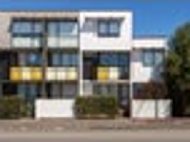 Apartment for sale in Heathcote, Canterbury