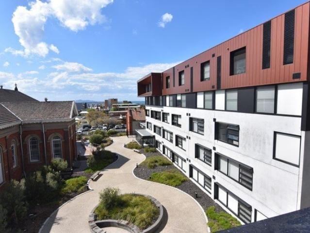 Apartment for sale in Geelong, Victoria