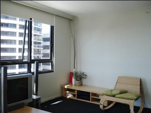 Apartment for rent in Lower North Shore, Sydney
