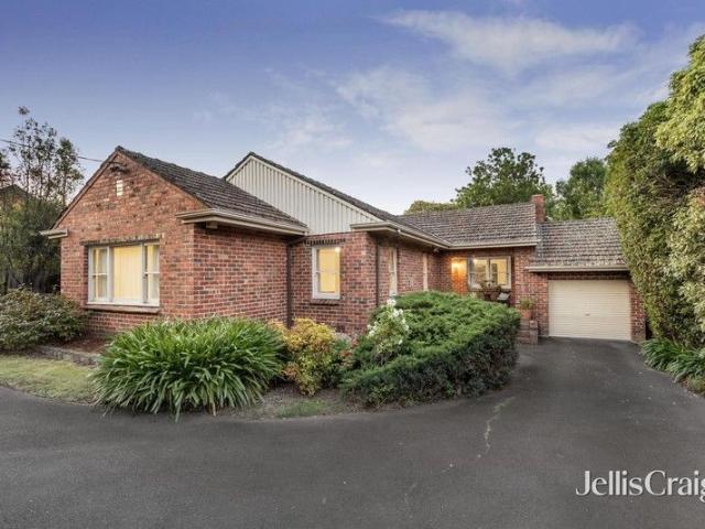 House for sale in Surrey Hills, Victoria