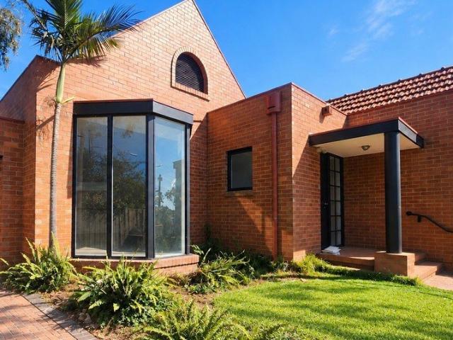House for rent in Caulfield North, Melbourne