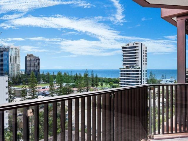 Apartment for sale in Mermaid Beach, Gold Coast City
