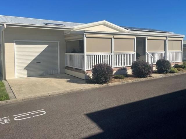 House for sale in Chain Valley Bay, New South Wales