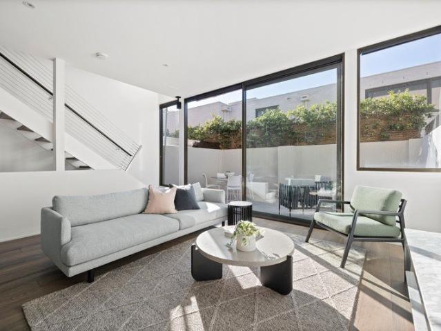 Townhouse for rent in Camerons Creek, Victoria