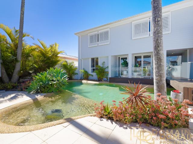 House for sale in St Huberts Island, Gosford