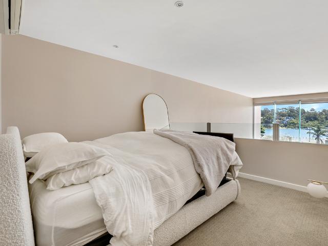 Apartment for sale in Lakes Entrance, Victoria