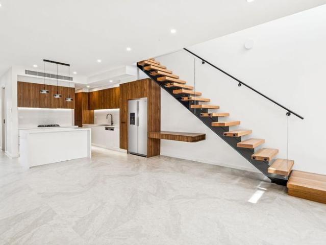 House for rent in Eastlakes, Sydney
