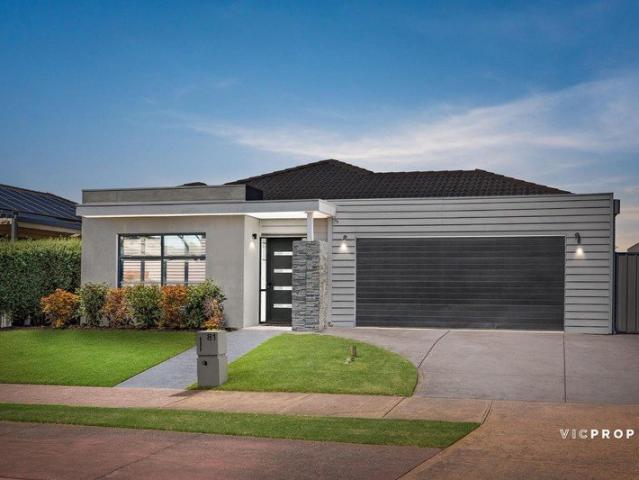 House for sale in Innisfail, Melbourne