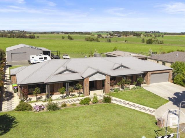 House for sale in Cardigan Village