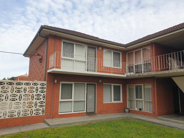 Apartment for rent in Glen Huntly, Melbourne