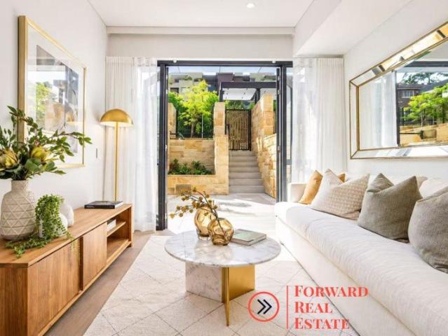 Townhouse for sale in Lower North Shore, Sydney