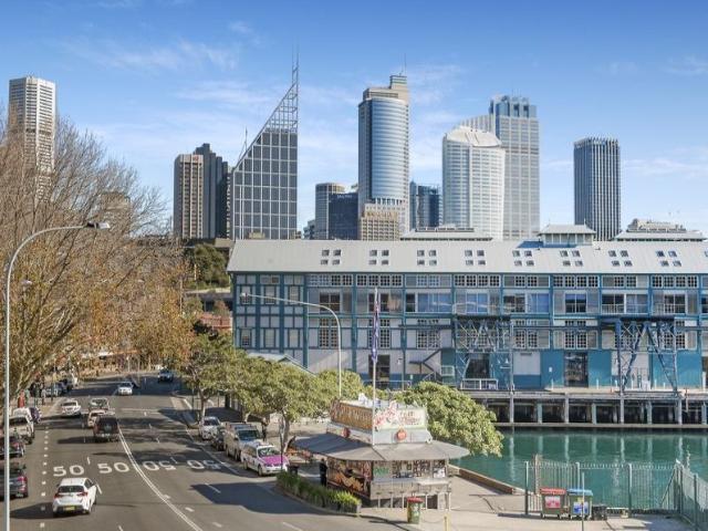 Granny Flat for rent in Woolloomooloo, Sydney