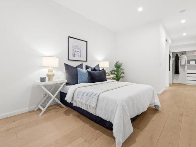 Apartment for sale in Blackburn, Melbourne
