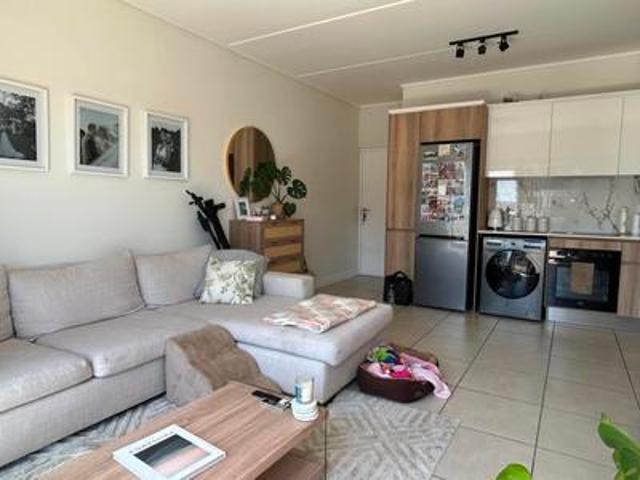Apartment for rent in Blouberg, Western Cape