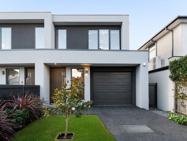 Townhouse for sale in Camerons Creek, Victoria