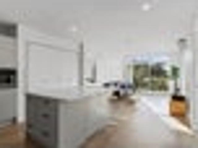 Apartment for sale in Whangaparaoa, Oroua County