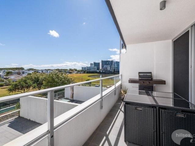 Apartment for sale in Biggera Waters, Gold Coast City