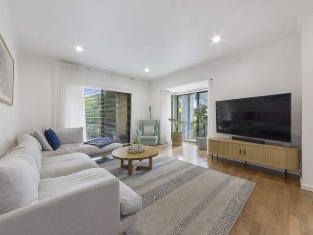 Townhouse for rent in Sydney, New South Wales