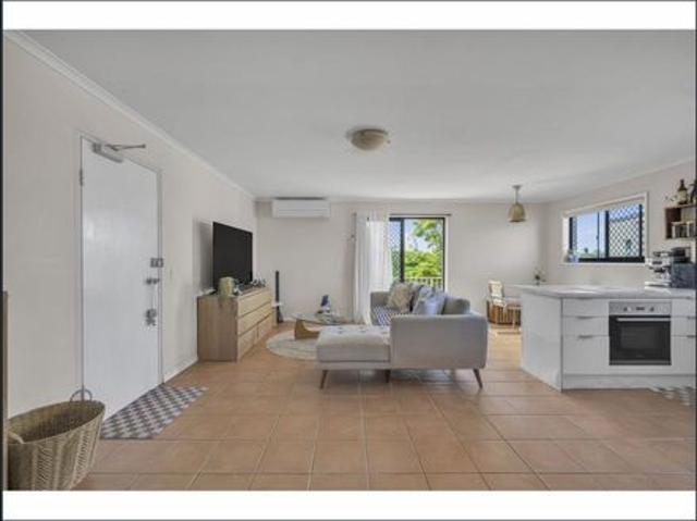 Apartment for rent in Labrador, Gold Coast City