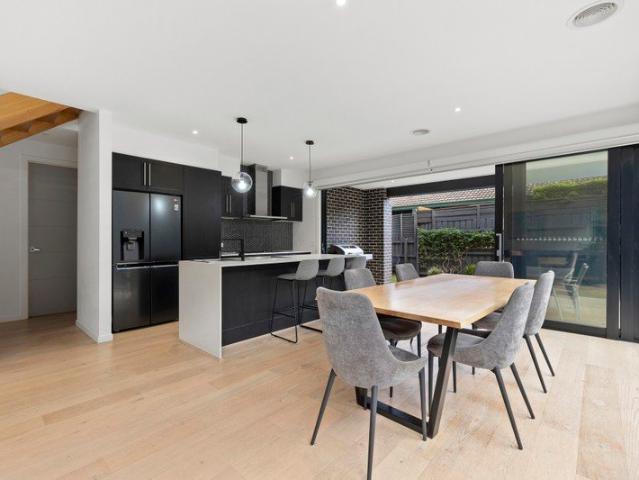 Townhouse for sale in Camerons Creek, Victoria