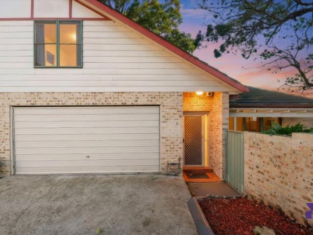 Townhouse for sale in Sydney, New South Wales