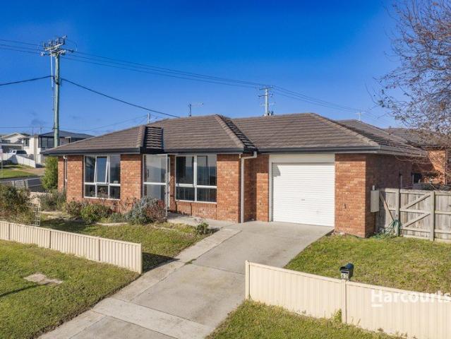 Apartment for sale in Penguin, Tasmania