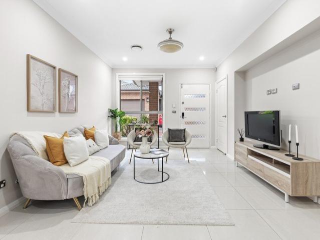 Villa for sale in Sydney, New South Wales
