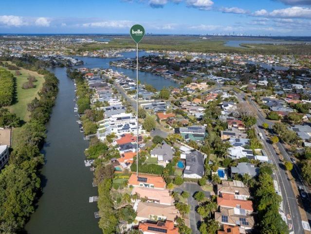 Apartment for sale in Monterey Keys, Gold Coast City