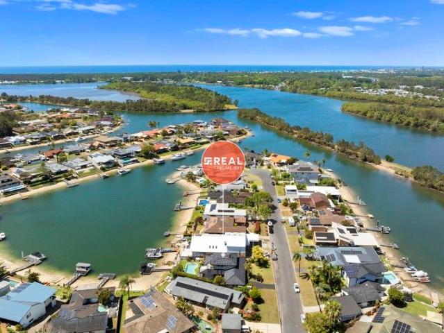 House for sale in Banora Point, New South Wales