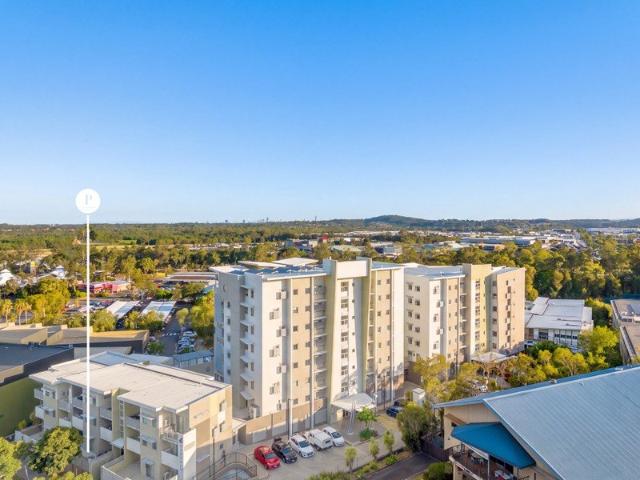 Apartment for sale in Helensvale, Gold Coast City