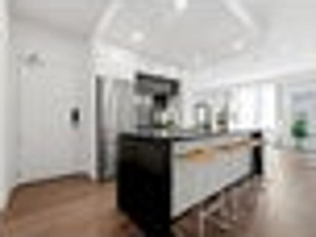 Apartment for sale in Paremoremo
