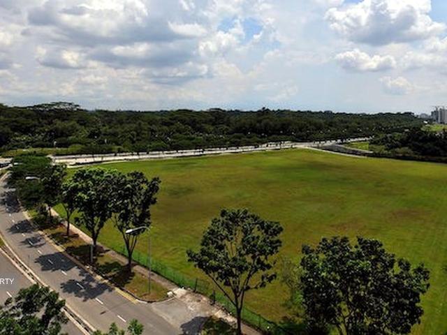 Condominium for sale in 23 North West