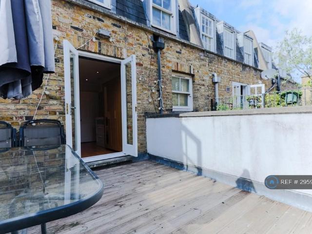 House for rent in Fitzrovia, Greater London