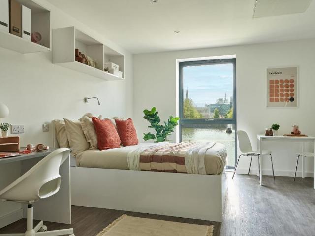 Apartment for rent in Greenbank, Mount Wise
