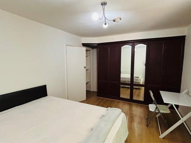Room for rent in Greater London