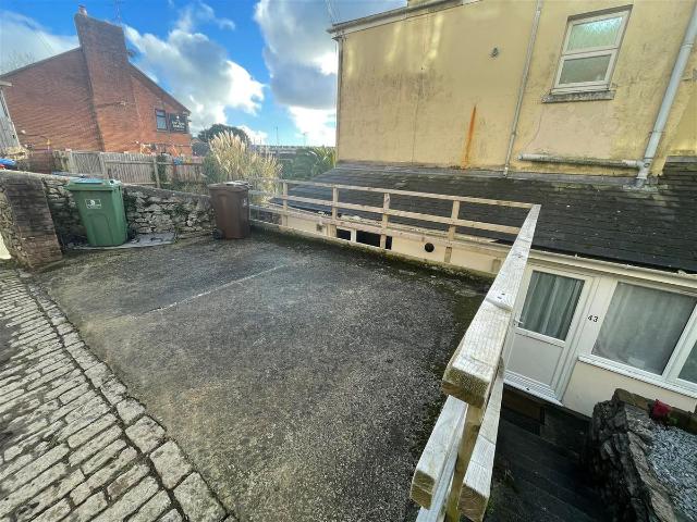Apartment for rent in Lipson Vale, Mount Wise