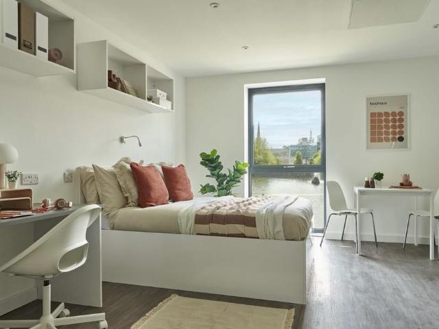 Apartment for rent in Greenbank, Mount Wise